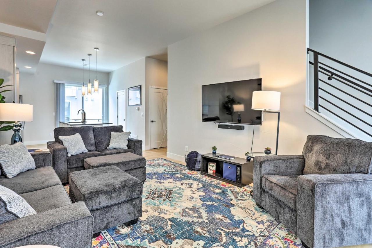 Trendy Denver Townhome - Walk To Mile High Stadium Exterior foto
